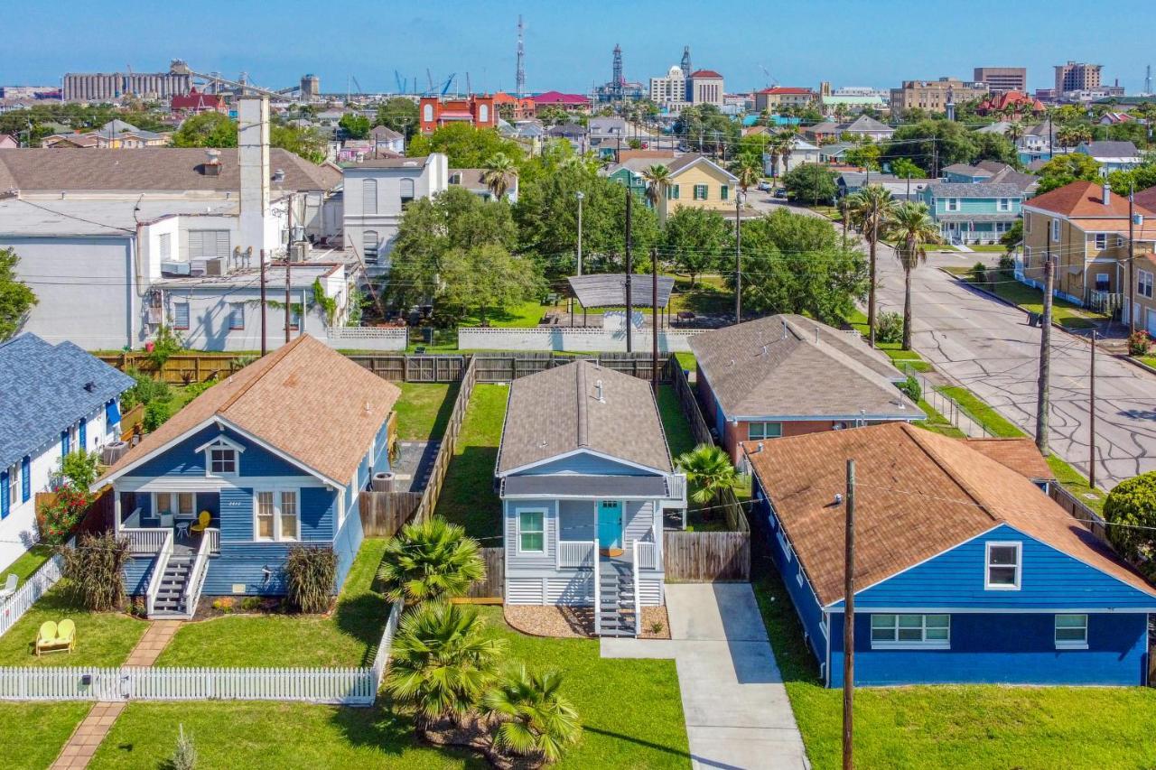The Breezy Bungalow Galveston Exterior foto